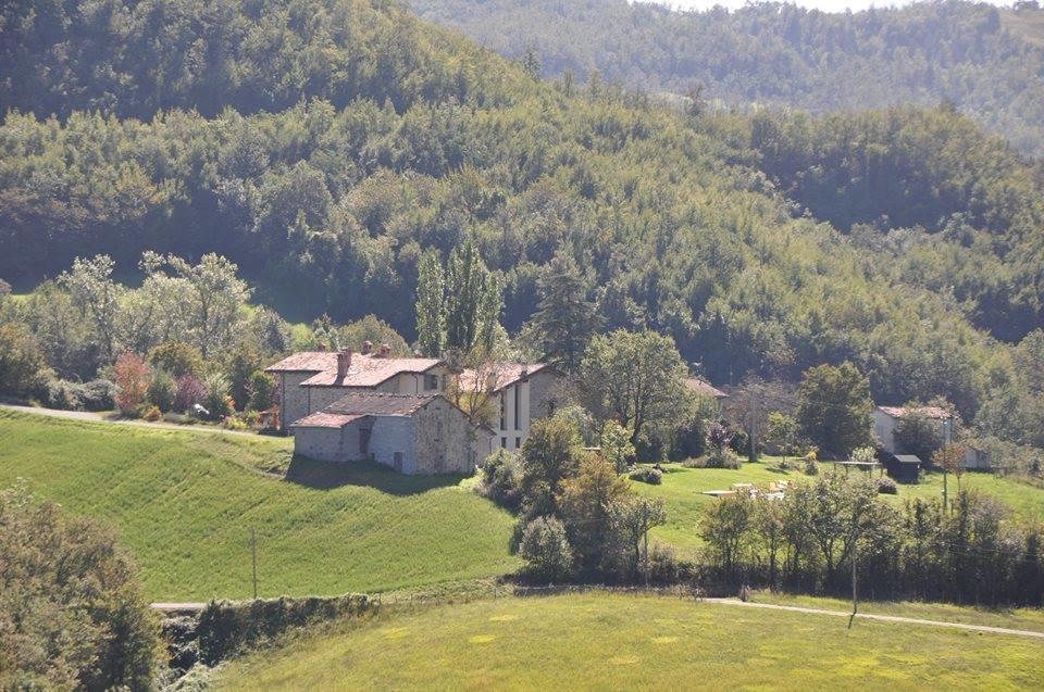 ليتسانو في بلفيردي Borgo Pianello Holiday Homes And Winery المظهر الخارجي الصورة